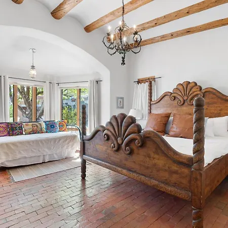 Luxury Retreat Cerro Gordo Holiday home *